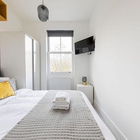 Cozy Ensuite Bedroom For Two Near Tufnell Park London Exterior photo